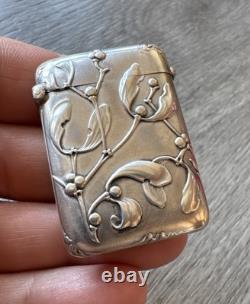 Rare Antique Pyrogène Art Nouveau Decorated with Silver Mistletoe
