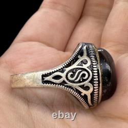 Rare unique ancient Roman ring in solid silver with authentic stone