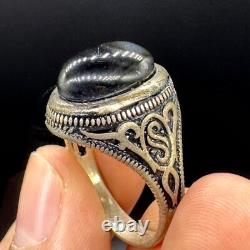 Rare unique ancient Roman ring in solid silver with authentic stone