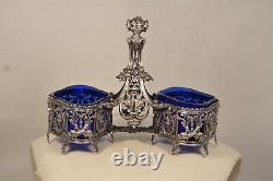 SALIERE SALERON ANCIEN ARGENT MASSIF ANTIQUE SILVER SALT CELLAR 19th c 
<br/> 

 <br/>	Translation: Antique Solid Silver Salt Cellar 19th Century