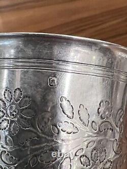 SOLID SILVER / Antique MINERVA HALLMARK CUP / FLORAL DECORATION / 62 G / 1851