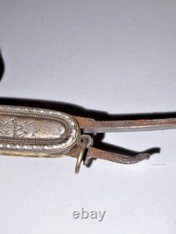Set of 3 Antique Solid Silver Folding Pocket Knives – Floral Decoration, 83.84 g