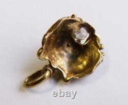 Small antique lion pendant in vermeil sterling silver and rhinestones