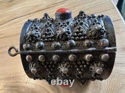 Solid Silver and Antique Coral Kabyle Cuff Bracelet from Beni Yenni