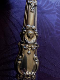 Splendid and Antique Cake Server entirely made of solid silver