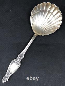 Superb antique silver mignardise spoon by silversmith Paul Canaux & Co.
