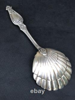 Superb antique silver mignardise spoon by silversmith Paul Canaux & Co.