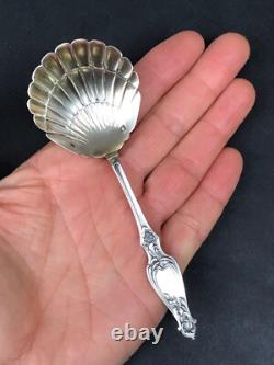 Superb antique silver mignardise spoon by silversmith Paul Canaux & Co.