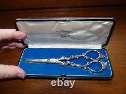 Superb rare antique silver grape scissors Count V. DE B. 19th