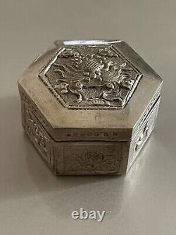 Translation: Ancient Chinese Repoussé Solid Silver Dragon Box