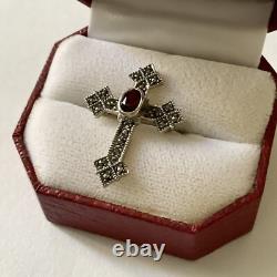 Very Beautiful Antique Silver Brooch with Garnet and Marcasites, Signed Danecraft