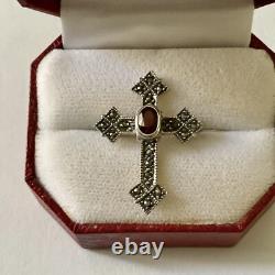 Very Beautiful Antique Silver Brooch with Garnet and Marcasites, Signed Danecraft