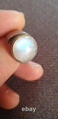 Very Beautiful Antique Silver Ring with Solid Silver and Moonstone 1.8 CM Diameter Size 57