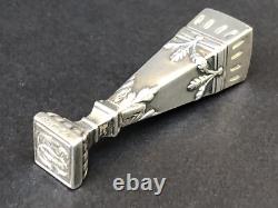 Very pretty old small SILVER SEAL in SOLID 800 SILVER