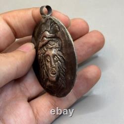 Very rare amulet pendant image of ancient Greek Roman king in solid silver