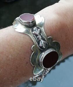 Vintage Solid Silver Bracelet Turkish Kazakh Traditional Art Creator