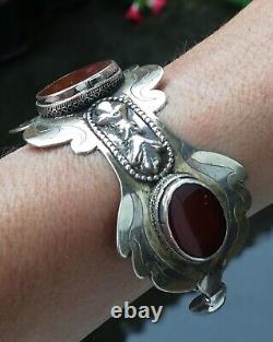 Vintage Solid Silver Bracelet Turkish Kazakh Traditional Art Creator