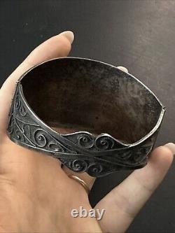 Vintage Solid Silver Gourmette Bracelet Ethnic Tank Bangle