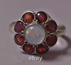 Vintage silver ring with garnet and moonstone, solid silver ring, garnet size 55