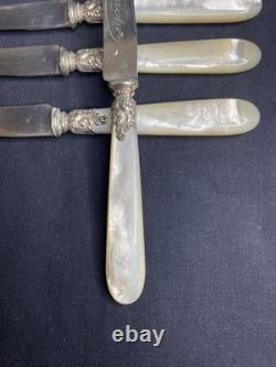 6 anciens couteaux lames en argent massif Minerve manches en nacre