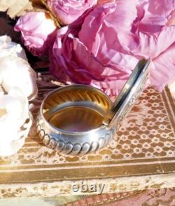 ANCIENNE BOITE à PILULES en ARGENT MASSIF XIXe de style Rocaille, Poids 24 gr