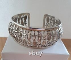 Ancien Bracelet Manchette En Argent Massif Égyptien Ankh Scarabee 44g
