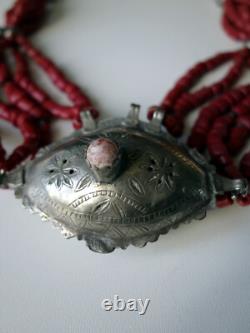 Ancien Collier Berbère Maroc bourse en argent et corail