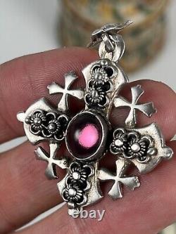 Ancien Pendentif Croix de Jérusalem Argent Massif sertie d'une Améthyste