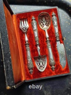 Ancien SERVICE A MIGNARDISES en Argent et Argent fourré déco rocaille et putti
