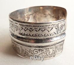 Ancien bracelet ethnique en argent massif silver 119 g