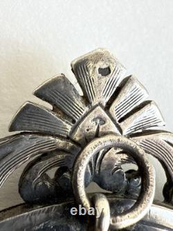 Ancien cadre médaillon porte photo miniature argent massif pierre du Rhin XIXème Ancien cadre médaillon porte photo miniature argent massif pierre du Rhin XIXème