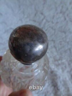 Ancien flacon à parfum en argent massif d'époque victorienne