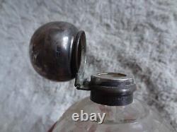 Ancien flacon à parfum en argent massif d'époque victorienne