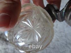 Ancien flacon à parfum en argent massif d'époque victorienne