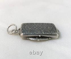 Ancien pendentif vinaigrette en argent massif niellé & vermeil Bijoux Sel Parfum