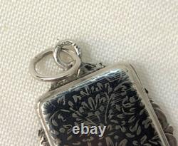 Ancien pendentif vinaigrette en argent massif niellé & vermeil Bijoux Sel Parfum