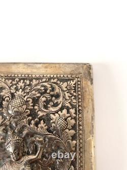 Ancien porte-cigarettes en argent 900 de Thaïlande Art traditionnel Kinnari