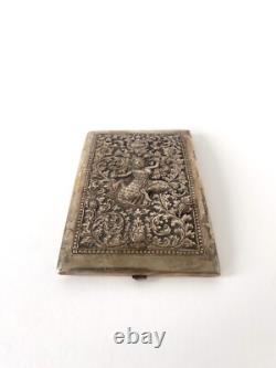 Ancien porte-cigarettes en argent 900 de Thaïlande Art traditionnel Kinnari