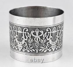 Ancien rond de serviette en argent massif minerve fin XIX e Ancien rond de serviette en argent massif minerve fin XIX e