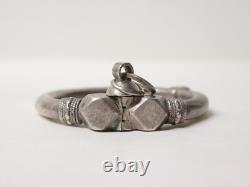 Ancien superbe lourd Bracelet Rajasthan argent massif ethnique tribal XIXe