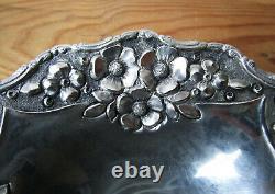 Ancien superbe vide-poches tripode argent massif 925 décor de fleurs en relief