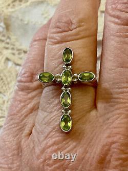 Ancienne Bague Croix Argent Massif Péridot Ouvragée Poinçon