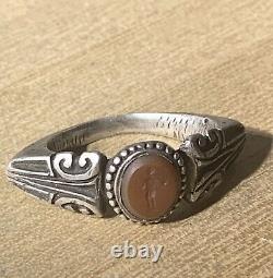 Ancienne Bague Romaine, Argent Massif, III ap JC, Agate + Intaille Homme