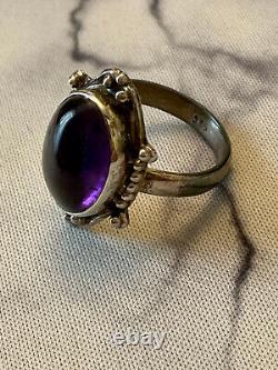 Ancienne Bague Unique Argent Massif Ouvragé Véritable Améthyste Cabochon T55