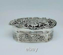 Ancienne Boîte À Pilules Anglaise Argent Massif Décoré Carrosse Maison Silver
