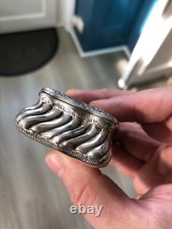 Ancienne Boite Pilules Argent Massif XVIIIème Hanau 66,4g Scène galante