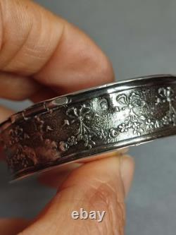 Ancienne Boîte à Pilules en Argent à déco style néo-classique vers 1900, 33g