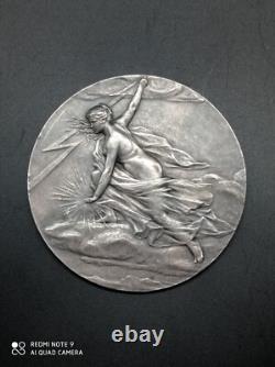 Ancienne Médaille syndicat industrie en argent massif signée ch. Pillet 115 Gr