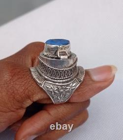 Ancienne bague chevalière poison argent massif 925 Afrique lapis lazuli T 62