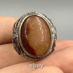 Ancienne bague romaine immaculée en argent massif avec insert ancien en Ancienne bague romaine immaculée en argent massif avec insert ancien en